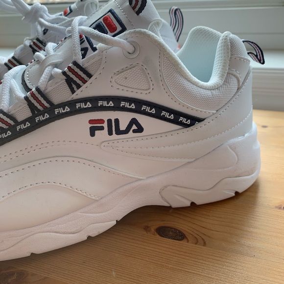 Fila Shoes - FILA Sneakers 💙